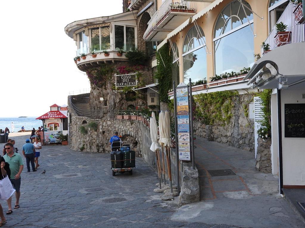 Villa Torre Trasita Luxury Suites Positano Kamer foto